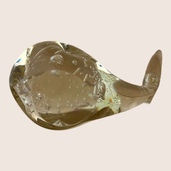🐳 VTG SMALL GLASS WHALE FIGURINE NO CHIPS NO CRACKS 3" x 4" - Picture 2 of 8